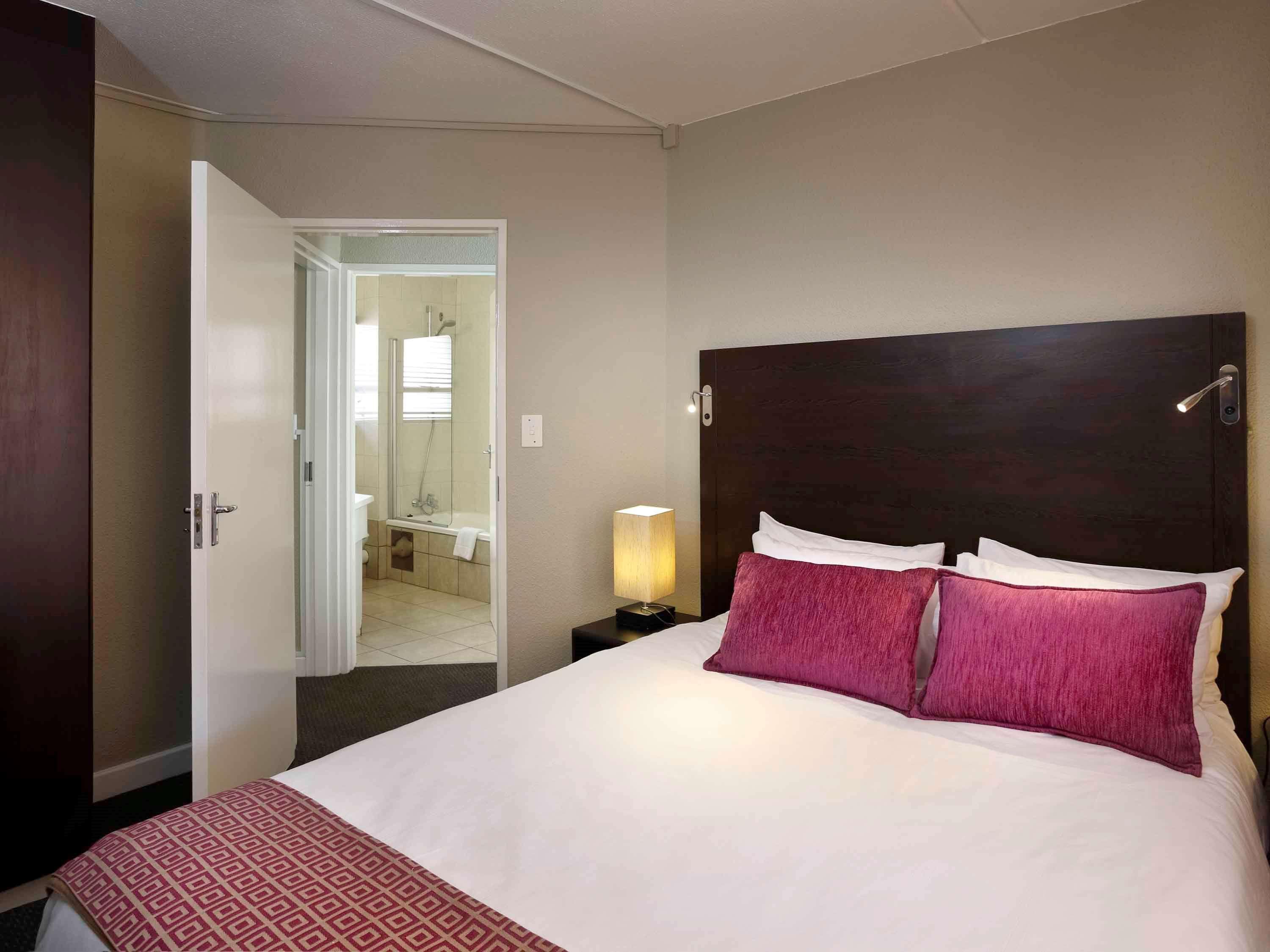 Mercure Hotel Bedfordview Joanesburgo Exterior foto